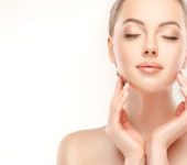Beverly Hills CA Plastic Surgeon That Offers Neck and Chin Treatments